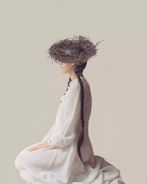 Photograph Vida Khani Girl With Bird on One Eyeland